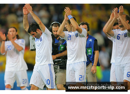 希腊传奇：探索希腊足球界的辉煌球员